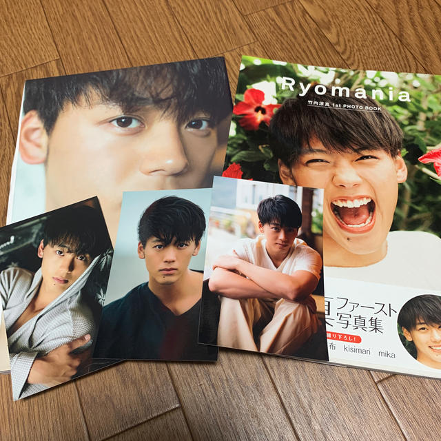 MENARD(メナード)の竹内涼真　写真集 エンタメ/ホビーのタレントグッズ(男性タレント)の商品写真