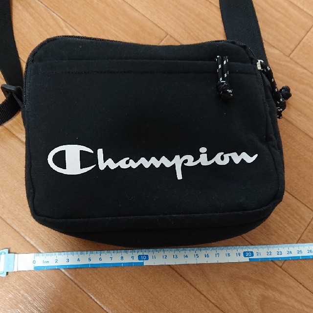 しまむら(シマムラ)のChampion ショルダーバッグ レディースのバッグ(ショルダーバッグ)の商品写真