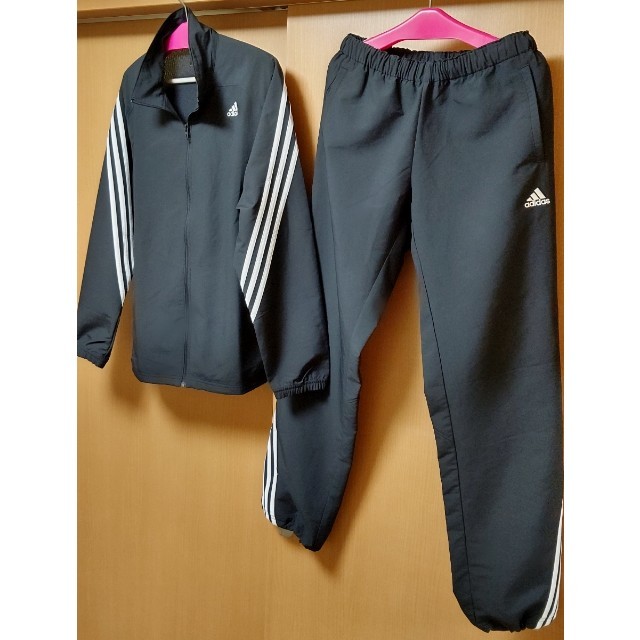 adidas(アディダス)のadidas☆(アディダス) セットアップ 上下  ウインドブレーカー XL 黒 メンズのトップス(ジャージ)の商品写真