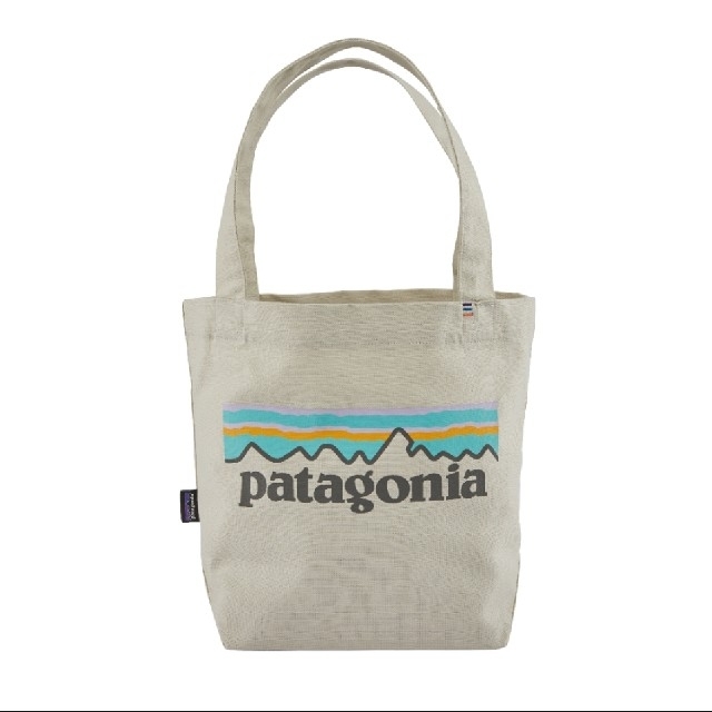 patagonia(パタゴニア)のPatagonia（パタゴニア）ミニトート新品タグ付き レディースのバッグ(トートバッグ)の商品写真