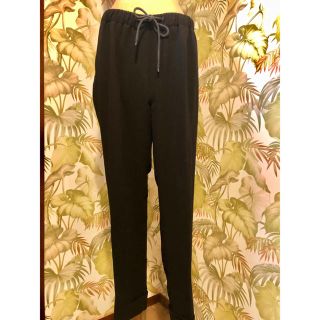 アレキサンダーワン(Alexander Wang)のセンタープレスパンツ(クロップドパンツ)