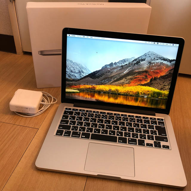 Apple(アップル)のApple Macbook Pro 13.3/2.7GHz/16GB/128GB スマホ/家電/カメラのPC/タブレット(ノートPC)の商品写真