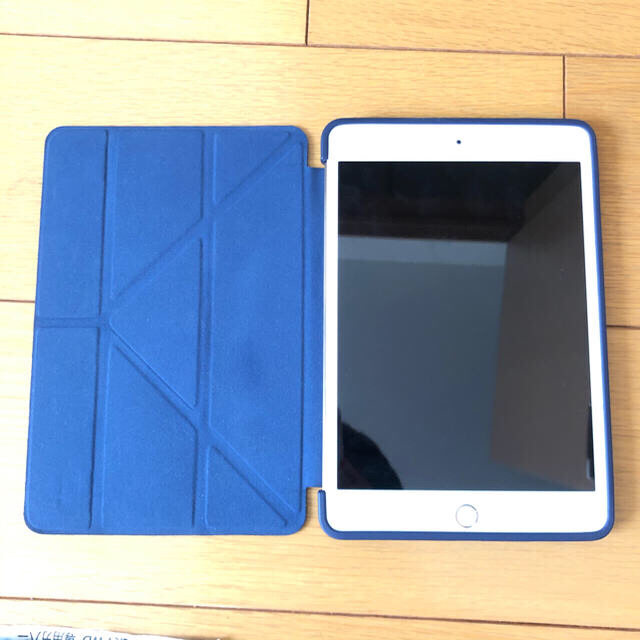 iPad(アイパッド)のiPadmini4 32GB WiFi + Cellular Gold スマホ/家電/カメラのPC/タブレット(タブレット)の商品写真