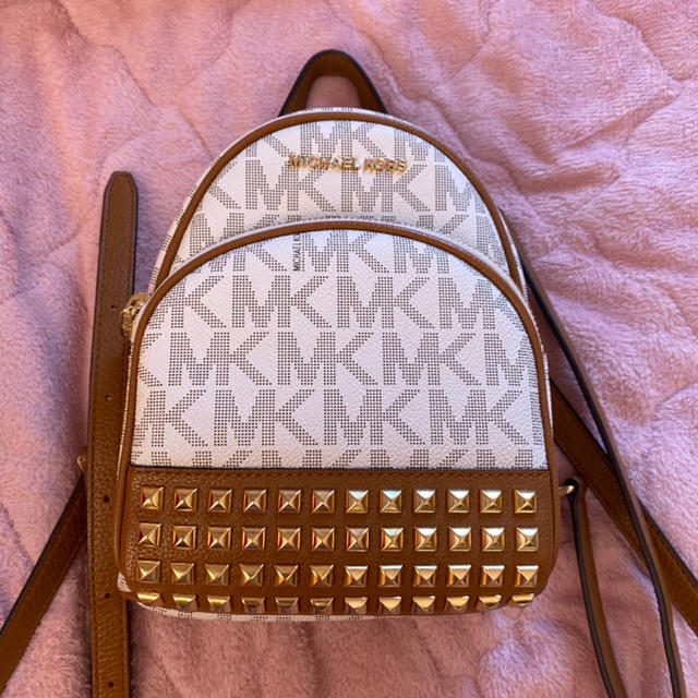 Michael Kors(マイケルコース)のマイケルコース リュック レディースのバッグ(リュック/バックパック)の商品写真