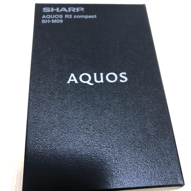 aquos r2 compact スマホ