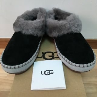 アグ(UGG)の【新品】UGG WRIN スリッポン（ブラック:23.5〜24㎝）(スリッポン/モカシン)