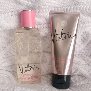 ヴィクトリアズシークレット(Victoria's Secret)のTchan様専用★ヴィクトリアシークレット ボディミスト ボディソープ セット(香水(女性用))