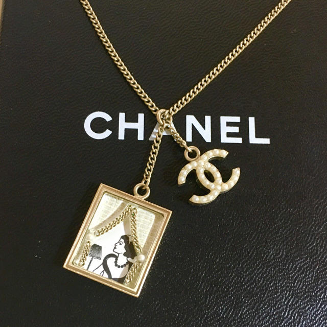 CHANEL - 正規品 シャネル ネックレス ココマーク パール チェーン 絵画 額縁 金 真珠の通販 by ☆ハーベスト☆｜シャネルならラクマ