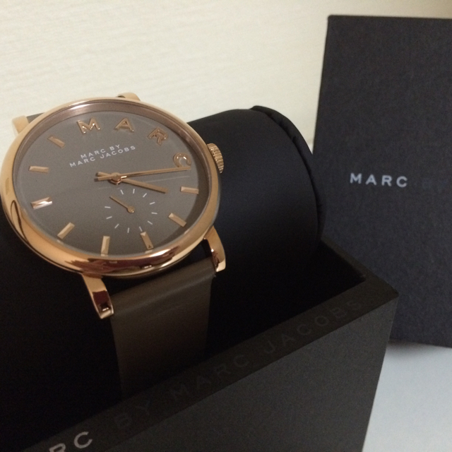 MARC BY MARC JACOBS - MARC BY 腕時計の+inforsante.fr