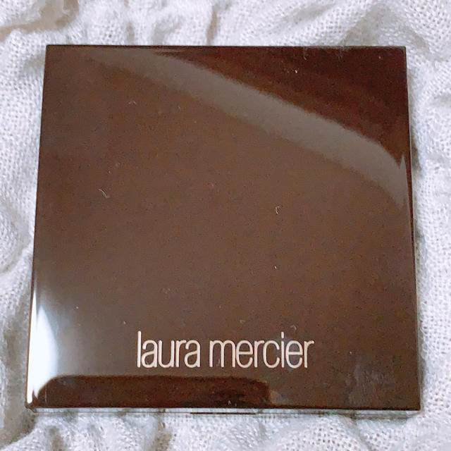 laura mercier(ローラメルシエ)の新品 ローラメルシエ チーク チャイ コスメ/美容のメイク道具/ケアグッズ(チーク/フェイスブラシ)の商品写真