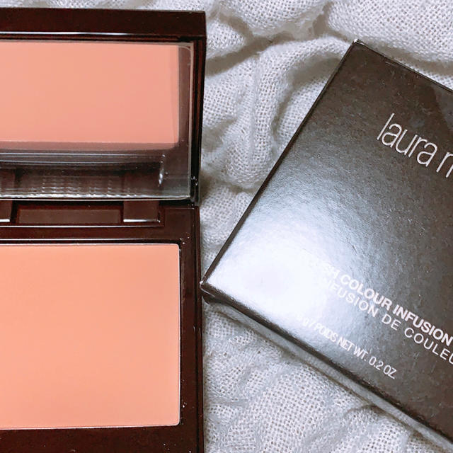 laura mercier(ローラメルシエ)の新品 ローラメルシエ チーク チャイ コスメ/美容のメイク道具/ケアグッズ(チーク/フェイスブラシ)の商品写真