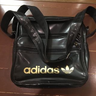 アディダス(adidas)のadidas ショルダーバッグ(ショルダーバッグ)