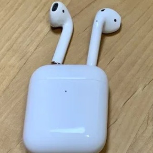 AirPods