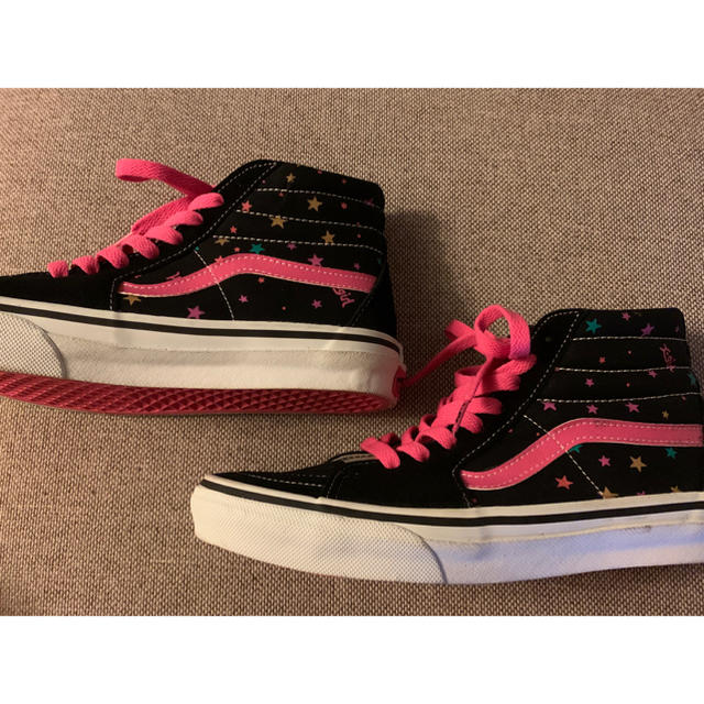 X-GIRL❌VANSコラボスニーカー