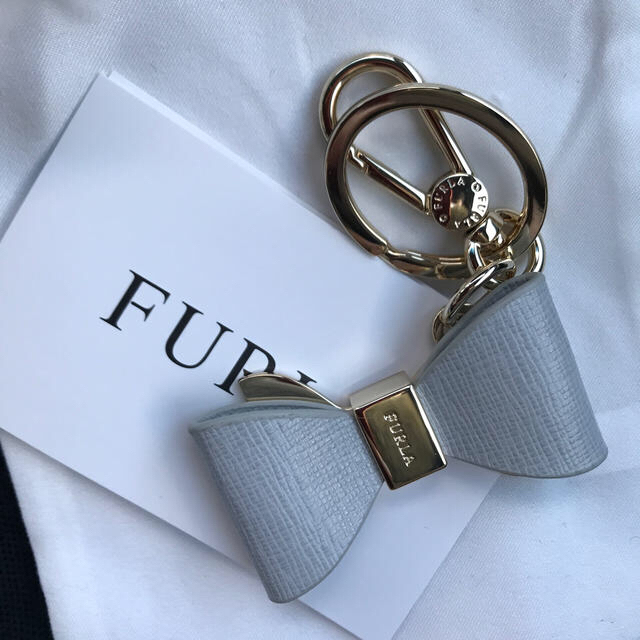 Furla(フルラ)のフルラ　リボン　新品 ハンドメイドのファッション小物(バッグチャーム)の商品写真