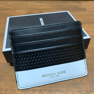 マイケルコース(Michael Kors)の新品未使用　マイケルコース　カードケース(名刺入れ/定期入れ)