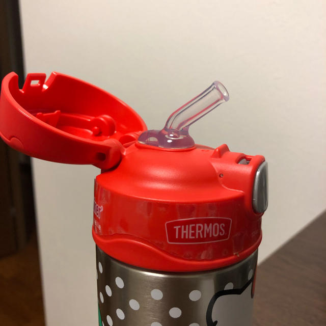 THERMOS(サーモス)のハローキティ♡THERMOS サーモスストローマグ♡赤 キッズ/ベビー/マタニティの授乳/お食事用品(水筒)の商品写真