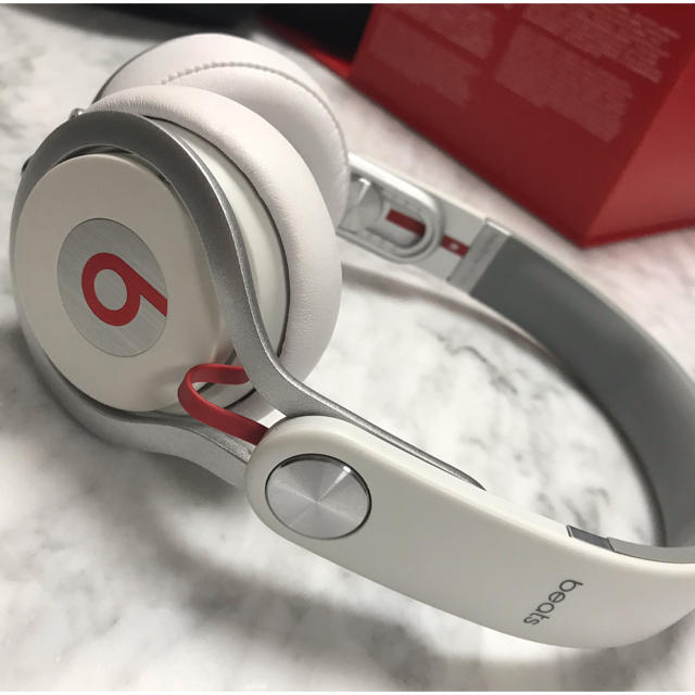 beats ヘッドホン 2