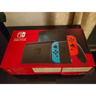 新品箱破れ　Nintendo Switch本体 ネオン　スイッチ