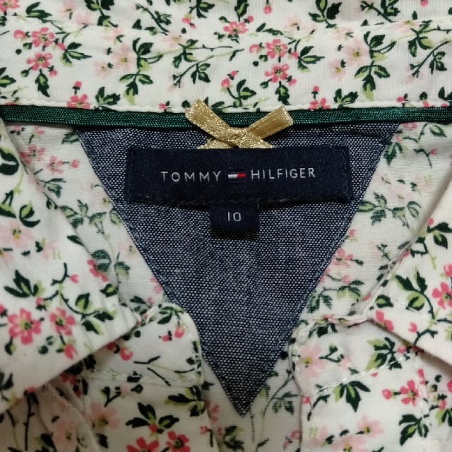 TOMMY HILFIGER(トミーヒルフィガー)のトミーヒルフィガー ブラウス シャツ キッズ/ベビー/マタニティのキッズ服女の子用(90cm~)(ブラウス)の商品写真