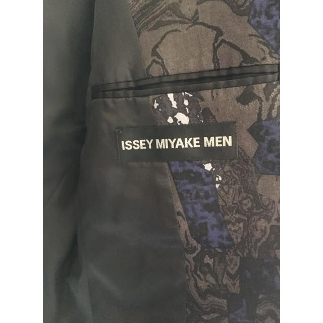 ISSEY MIYAKE(イッセイミヤケ)のジェイクパーク様専用 メンズのジャケット/アウター(テーラードジャケット)の商品写真