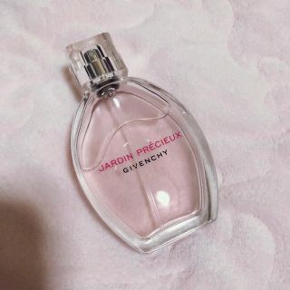 ジバンシィ(GIVENCHY)の【める様♡専用】ジバンシィ ジャルダン プレシュー オードトワレ 50ml(香水(女性用))