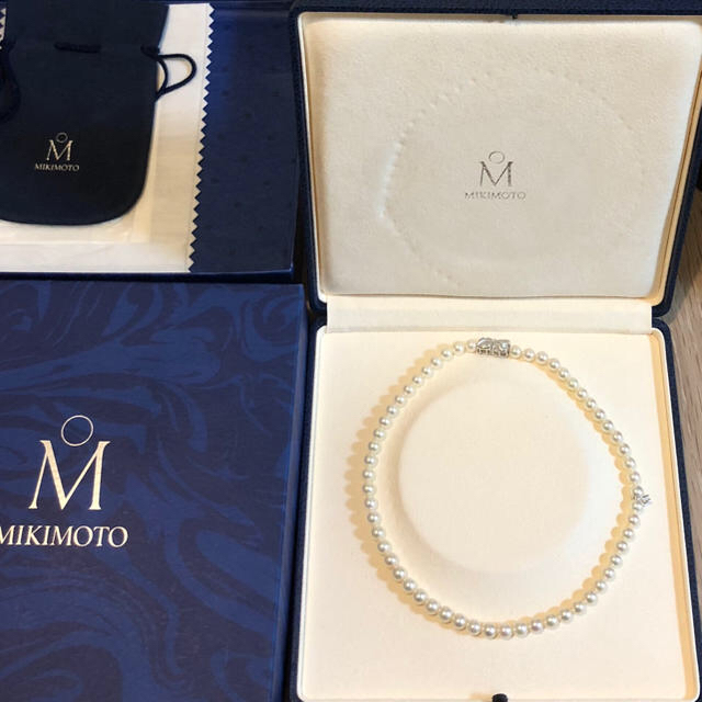 MIKIMOTO(ミキモト)の専用‼︎セール中！希少 ミキモト パールネックレス k18 ダイヤ M付き レディースのアクセサリー(ネックレス)の商品写真