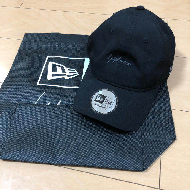 ギフト ヨウジヤマモト 21ss NEW ERA メタリックゴールド キャップ
