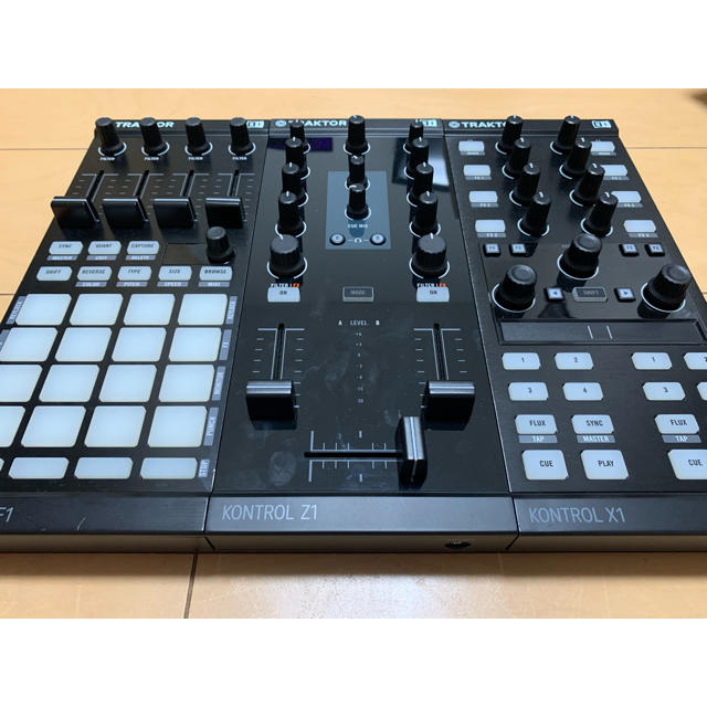 Traktor Kontrol Z1 X1 F1 DJ controller