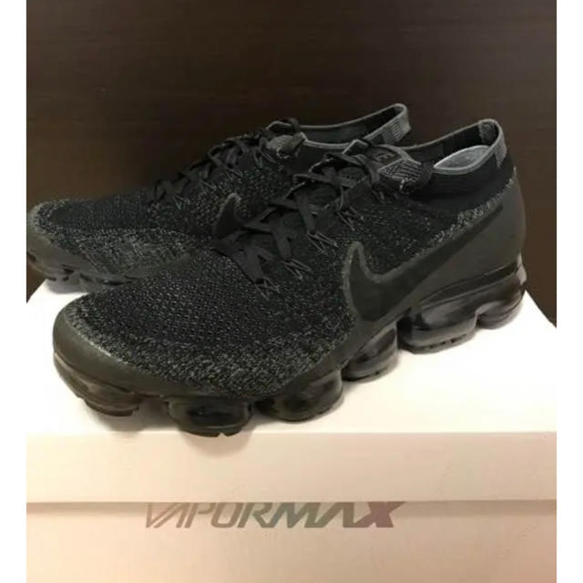 NIKE AIR VAPORMAX FLYKNIT ナイキ - スニーカー