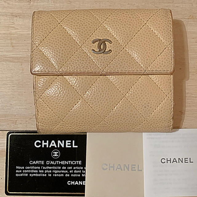 CHANEL(シャネル)のCHANEL マトラッセ　折り財布　 レディースのファッション小物(財布)の商品写真