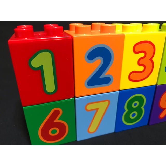 Lego(レゴ)のデュプロ  数字 キッズ/ベビー/マタニティのおもちゃ(積み木/ブロック)の商品写真