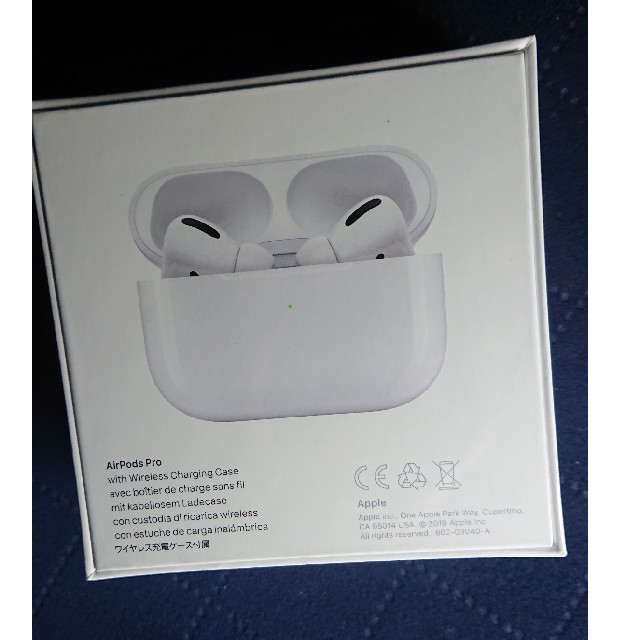 Apple AirPods Proヘッドフォン/イヤフォン