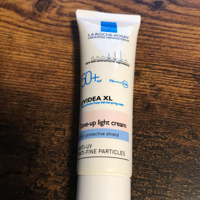 LA ROCHE-POSAY(ラロッシュポゼ)のラロッシュポゼ トーンアップクリーム 30ml コスメ/美容のベースメイク/化粧品(化粧下地)の商品写真