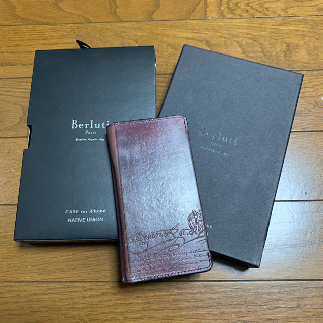 Berluti(ベルルッティ)のTT様専用ベルルッティ  カリグラフィ　スクリット　iPhone ケース　スマホ スマホ/家電/カメラのスマホアクセサリー(iPhoneケース)の商品写真