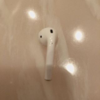 アップル(Apple)のApple AirPods(ヘッドフォン/イヤフォン)