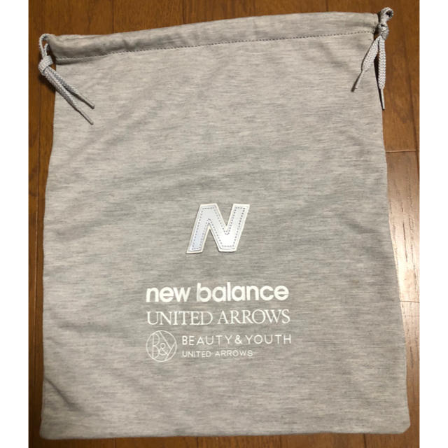 New Balance(ニューバランス)のnew balance UNITED ARROWS のコラボ 袋 巾着 メンズのバッグ(その他)の商品写真