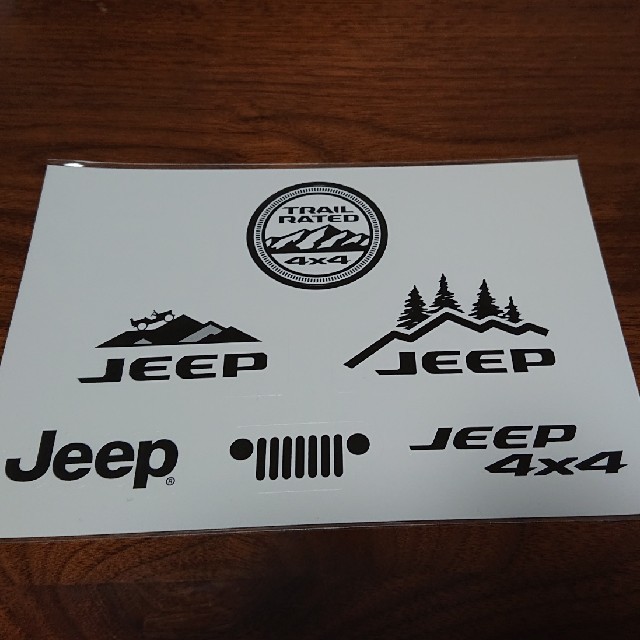 Jeep(ジープ)のJeep ステッカー 自動車/バイクの自動車(車外アクセサリ)の商品写真