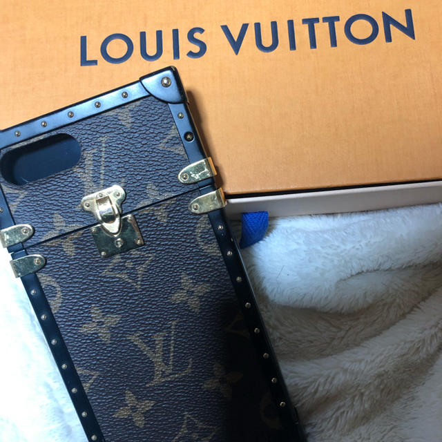 LOUIS VUITTON - ルイヴィトン アイトランク iPhone 8plusの通販