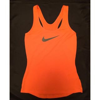 ナイキ(NIKE)のナイキ タンクトップ オレンジ(タンクトップ)