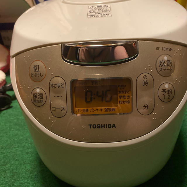 東芝(トウシバ)のRC10MSH 炊飯器東芝　5.5号　 スマホ/家電/カメラの調理家電(炊飯器)の商品写真