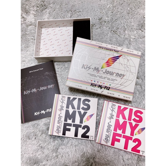 Kis-My-Ft2(キスマイフットツー)のKis-My-Ft2💜LIVEDVD アルバム セット販売 エンタメ/ホビーのDVD/ブルーレイ(アイドル)の商品写真