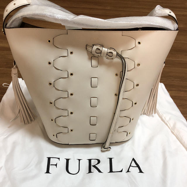 Furla(フルラ)のフルラ　大きめバック レディースのバッグ(トートバッグ)の商品写真