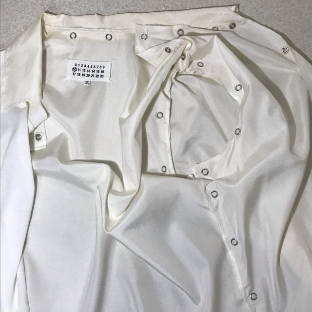 黒 桜古典 Maison Margiela 17ss shirt | giulianacividanes.com.br