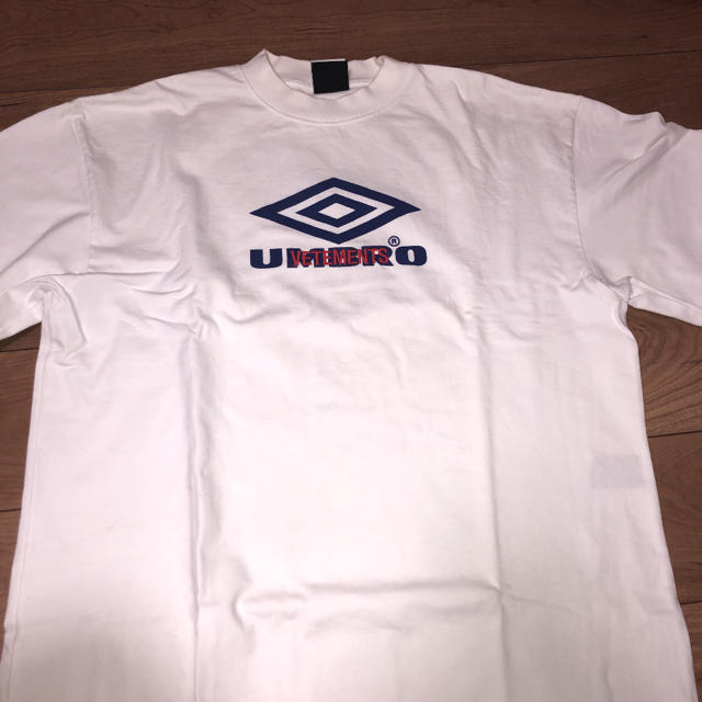 vetements × umbro ロンT ヴェトモン - almabrookgroup.com