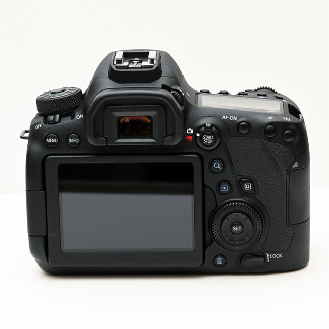 美品 Canon EOS 6D Mark II ボディ