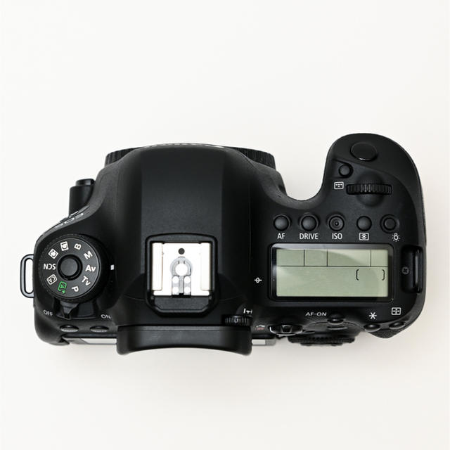 美品 Canon EOS 6D Mark II ボディ
