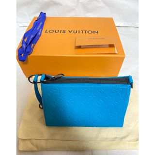 ルイヴィトン(LOUIS VUITTON)のルイ・ヴィトン トリアングル メッセンジャー 御堂筋店 限定(メッセンジャーバッグ)