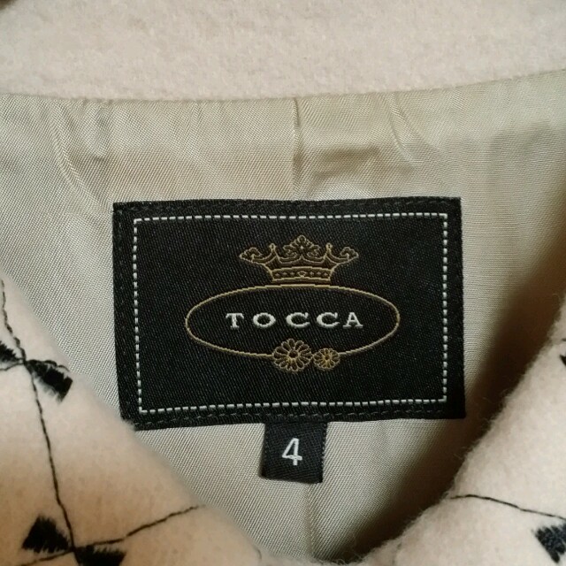 TOCCA(トッカ)のTOCCA2014リボンチェッカーコート レディースのジャケット/アウター(ロングコート)の商品写真