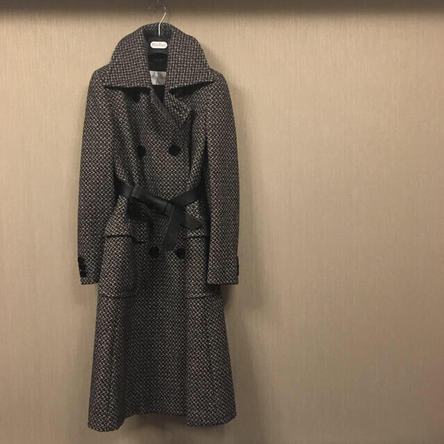 Max Mara(マックスマーラ)の【売り切り特価！】*+MAXMARA+* ロングコート レディースのジャケット/アウター(ロングコート)の商品写真